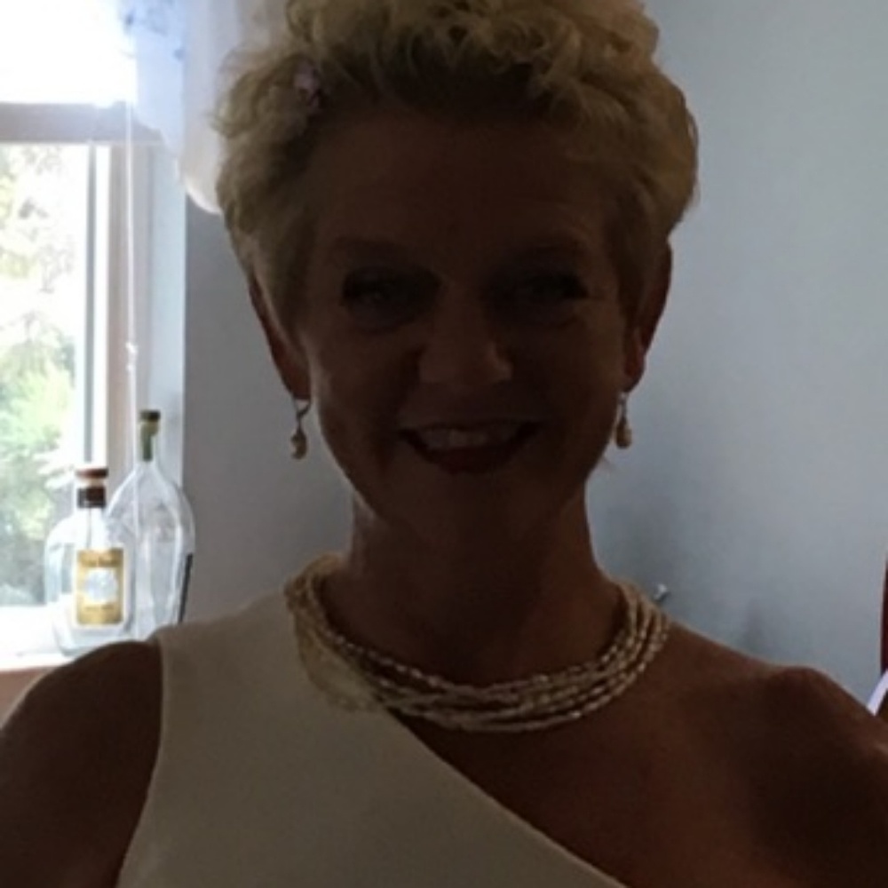 Meet your Posher, Diane